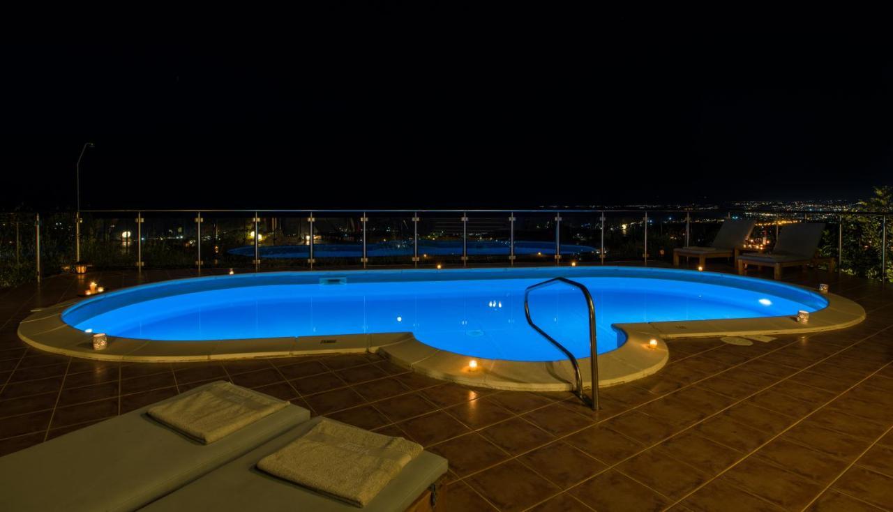 Villa Kourouni ستالوس المظهر الخارجي الصورة